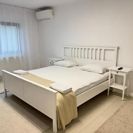 Apartman Faleza Nord *